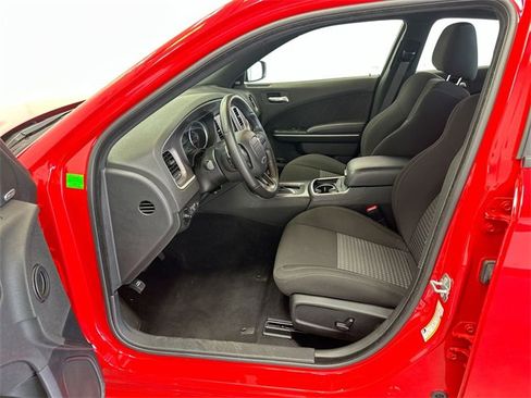 Used 2022 Dodge Charger GT image 3