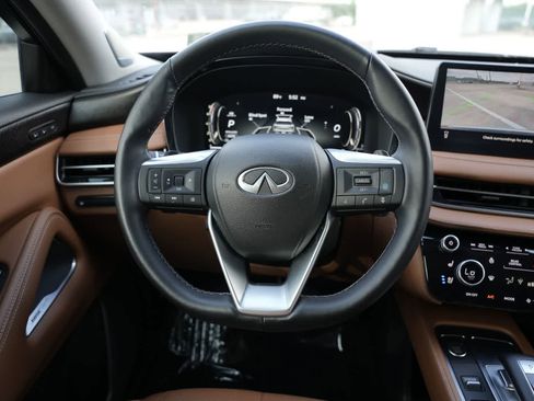 Certified 2023 INFINITI QX60 Sensory w/ Cargo Package AWD/4WD image 9
