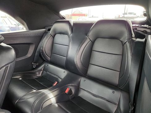 Used 2024 Ford Mustang Premium image 5