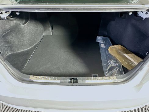 Used 2025 Toyota Camry XSE image 30