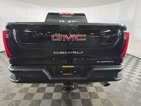 Used 2025 GMC Sierra 2500 Denali w/ Denali Reserve Package AWD/4WD image 4