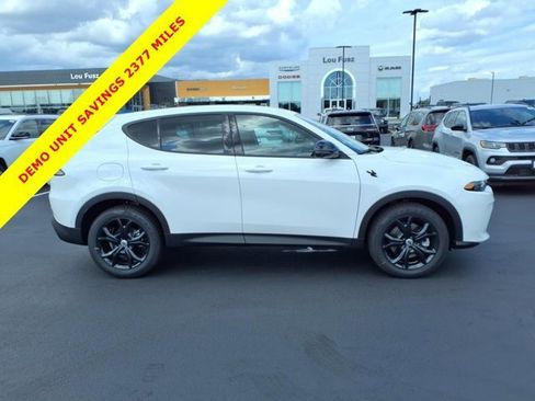 New 2025 Dodge Hornet GT w/ Tech Pack image 18