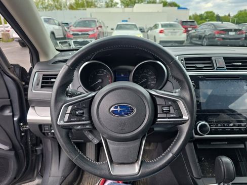 Used 2018 Subaru Outback 2.5i Premium AWD/4WD image 14