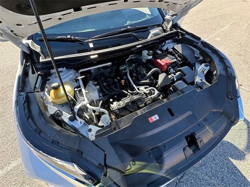 Used 2024 Mitsubishi Outlander SE image 32