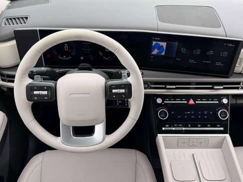 New 2026 Hyundai Santa Fe SEL image 17