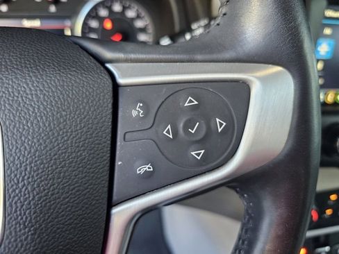 Used 2021 GMC Terrain SLT image 32