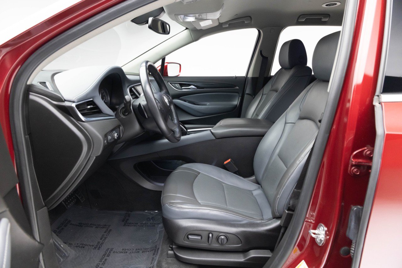 Used 2019 Buick Enclave Essence FWD image 14