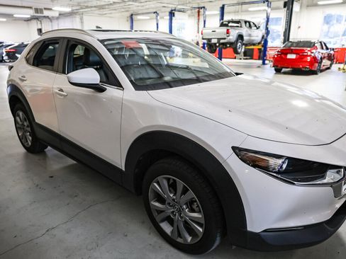 Used 2022 MAZDA CX-30 AWD 2.5 S w/ Preferred Package image 2