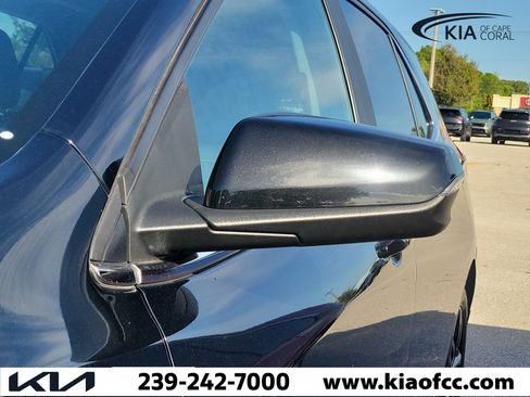 Used 2021 Chevrolet Equinox LT AWD/4WD image 4