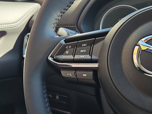 New 2025 MAZDA CX-5 AWD 2.5 S w/ Select Package image 17