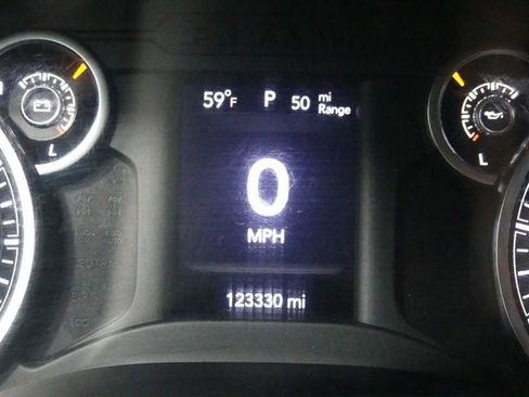 Used 2019 RAM 2500 Tradesman AWD/4WD image 31