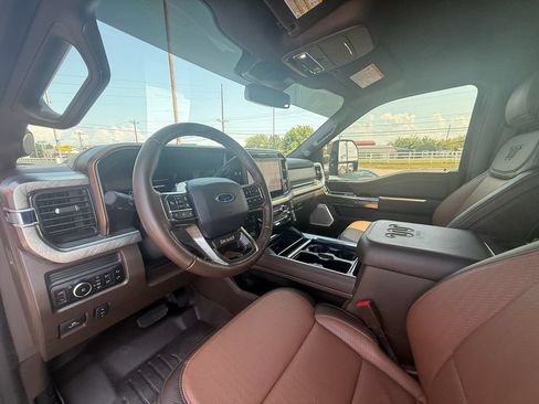 Used 2026 Ford F250 King Ranch w/ Tremor Off-Road Package AWD/4WD image 14