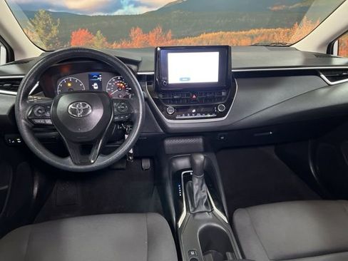Used 2024 Toyota Corolla LE FWD image 51