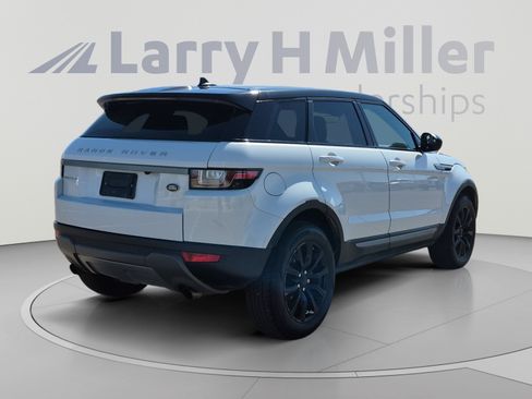 Used 2016 Land Rover Range Rover Evoque SE AWD/4WD image 5