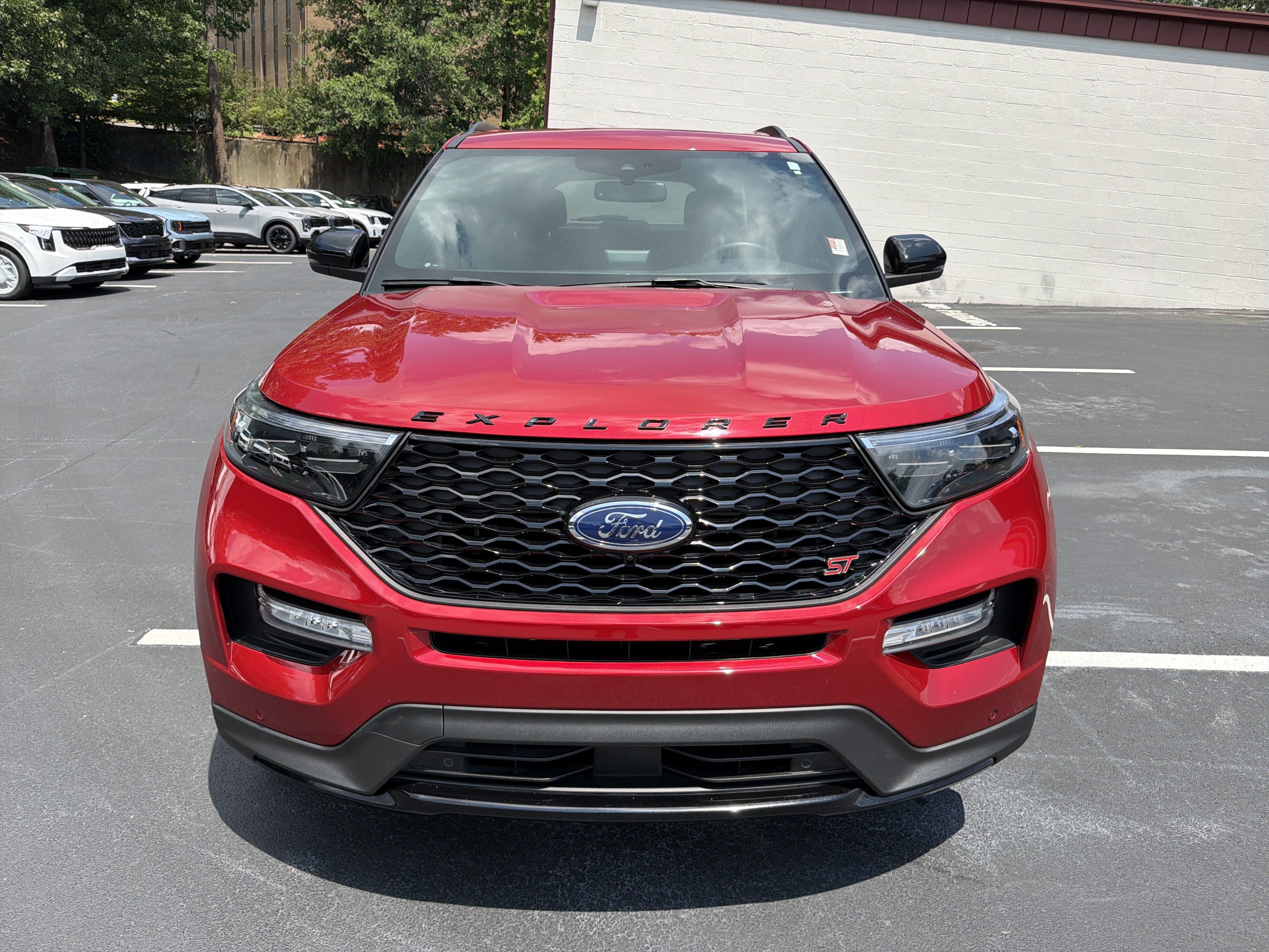 Used 2021 Ford Explorer ST w/ Equipment Group 401A AWD/4WD image 2
