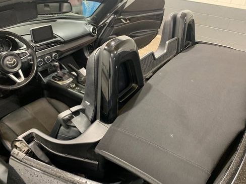 Used 2017 MAZDA MX-5 Miata Grand Touring image 13