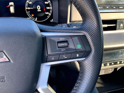 Used 2024 Mitsubishi Outlander SE image 19