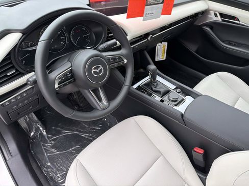 New 2026 MAZDA MAZDA3 2.5 Turbo Sedan w/Premium Plus AWD/4WD image 7