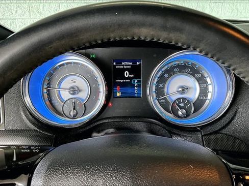 Used 2014 Chrysler 300 S RWD image 12