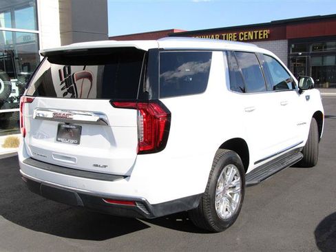 Used 2021 GMC Yukon SLT w/ SLT Luxury Plus Package AWD/4WD image 8