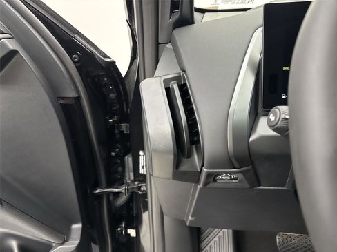 New 2026 BMW X3 xDrive30 w/ Premium Package image 31