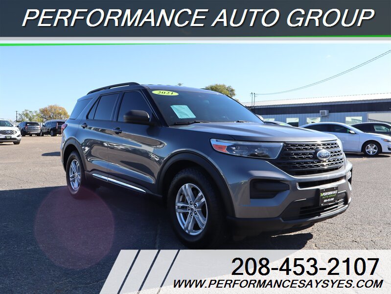 Used 2021 Ford Explorer XLT AWD/4WD image 1