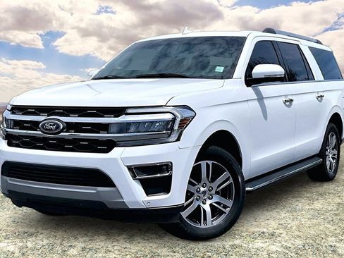 Used 2022 Ford Expedition Max Limited RWD image 3