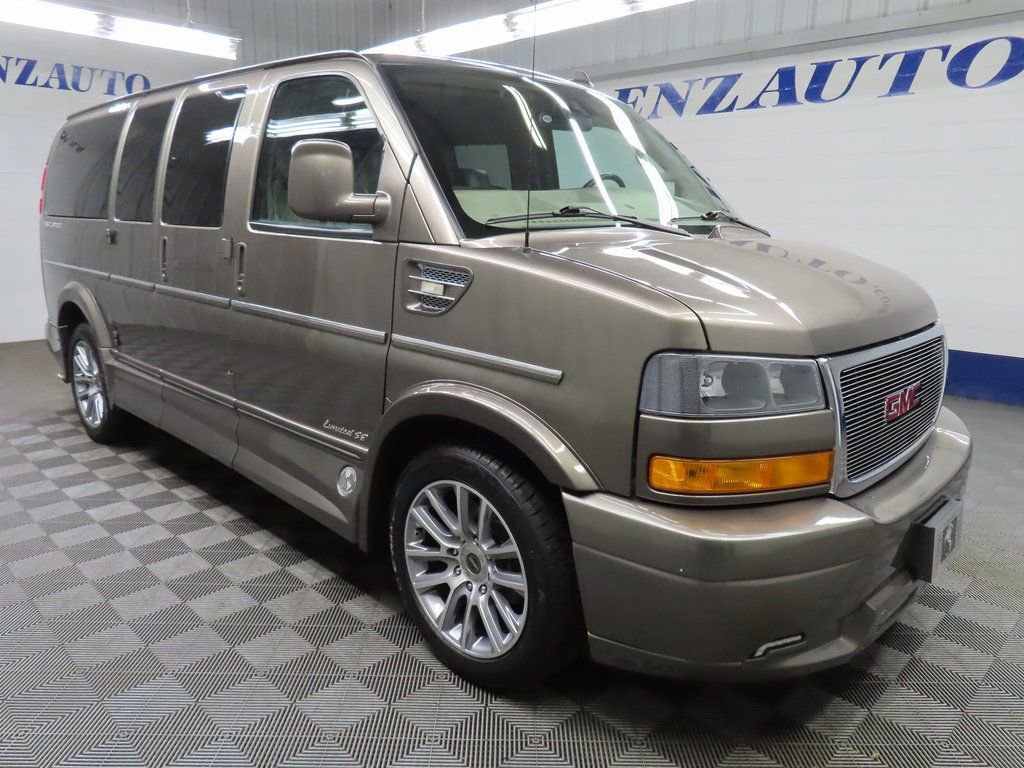 Used 2021 GMC Savana 2500 RWD image 3