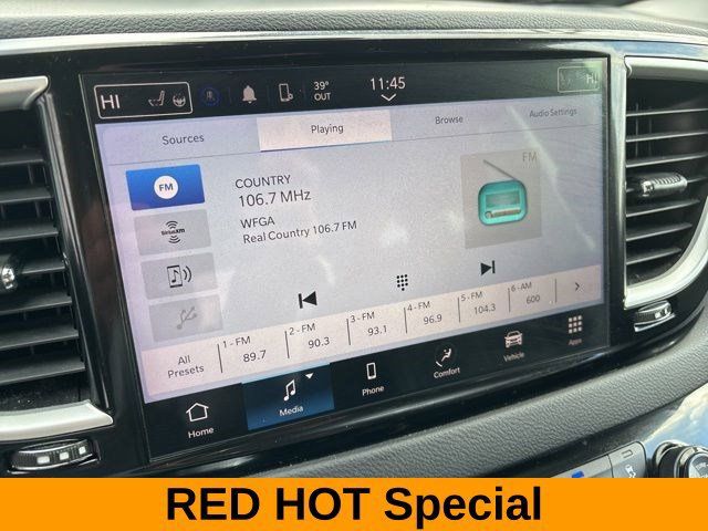 Used 2023 Chrysler Pacifica Touring-L FWD image 20