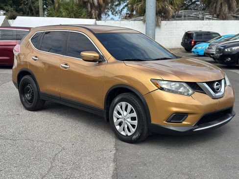 Used 2014 Nissan Rogue S image 5