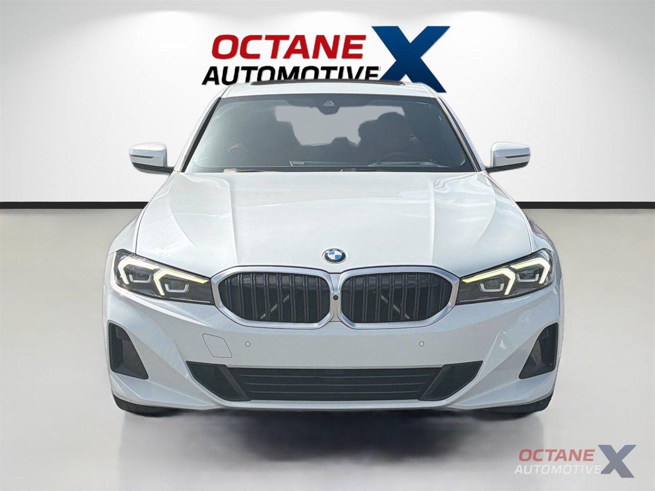 Used 2023 BMW 330i Sedan w/ Premium Package RWD image 2