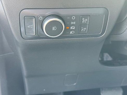 Certified 2022 Ford Escape SEL w/ SEL Stealth AWD Package image 29