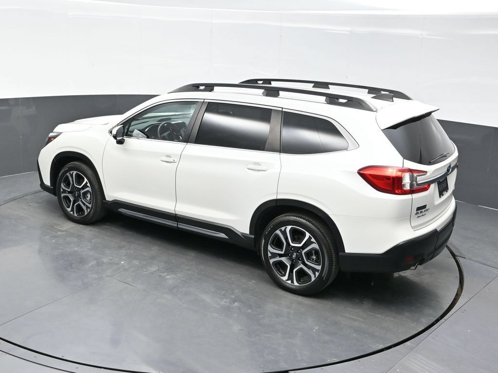 Used 2023 Subaru Ascent Limited AWD/4WD image 39