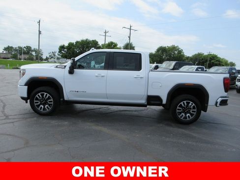 Used 2023 GMC Sierra 2500 AT4 w/ AT4 Premium Plus Package AWD/4WD image 11