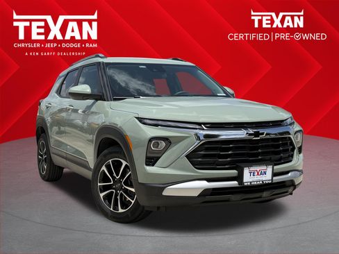 Used 2026 Chevrolet TrailBlazer LT FWD image 1