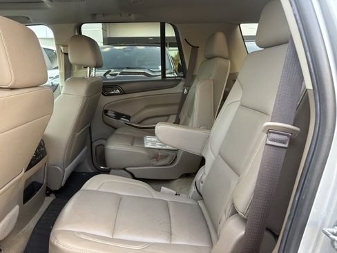 Used 2018 GMC Yukon SLT w/ Open Road Package image 12