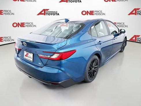 Certified 2025 Toyota Camry SE FWD image 8