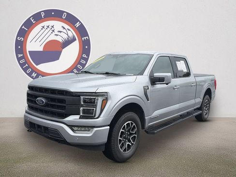 Used 2022 Ford F150 Lariat w/ Equipment Group 502A High AWD/4WD image 2