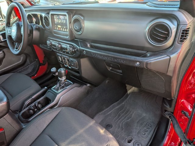 Certified 2023 Jeep Wrangler Unlimited Sport AWD/4WD image 28