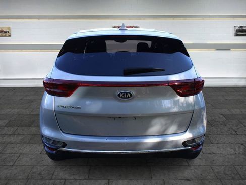 Used 2022 Kia Sportage LX FWD image 6