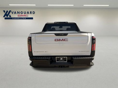 New 2026 GMC Sierra EV Elevation image 4