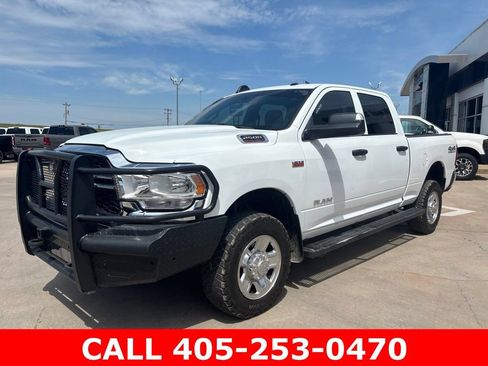 Used 2022 RAM 2500 Tradesman w/ Chrome Appearance Group AWD/4WD image 2