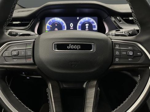 New 2026 Jeep Grand Cherokee L Limited image 17