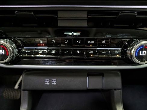 Used 2025 Honda Prologue Touring image 22