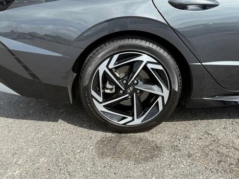 Used 2025 Hyundai Sonata SEL FWD image 7