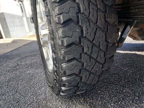 Used 2022 Chevrolet Silverado 2500 LT w/ Convenience Package image 22