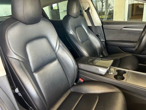 Used 2022 Tesla Model 3 RWD image 18