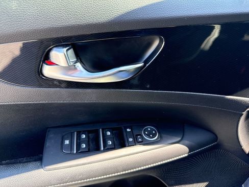 Used 2021 Kia Forte GT-Line image 15