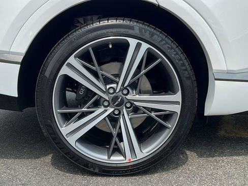 New 2026 Genesis GV80 3.5T e-SC image 11