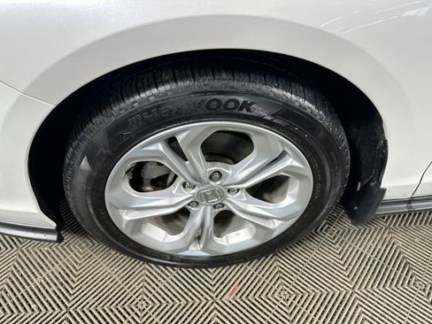 Used 2024 Honda Accord LX image 10